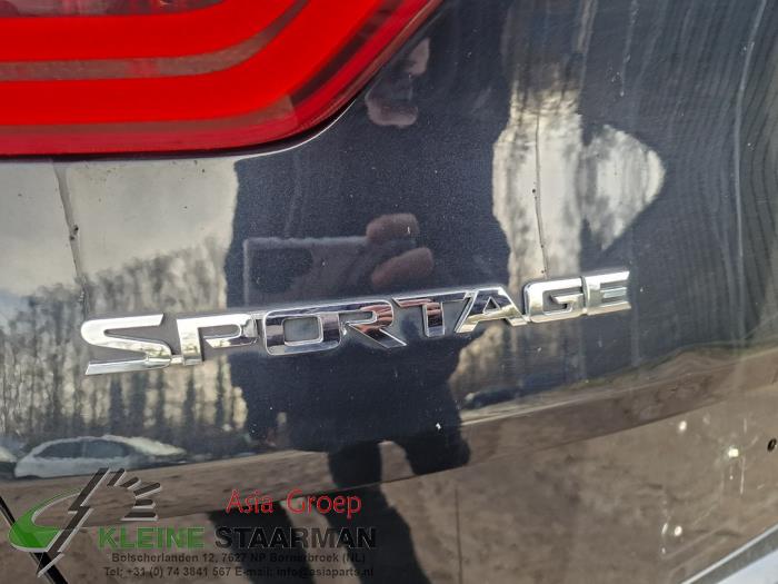 Kia Sportage 1.6 GDI 16V 4x2 Sloopvoertuig (2016, Zwart)