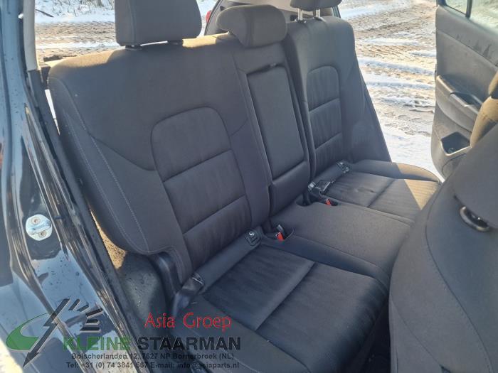 Kia Sportage 1.6 GDI 16V 4x2 Samochód złomowany (2017, Czarny)