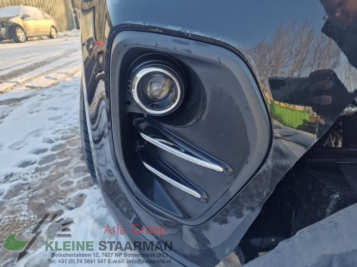 Kia Sportage 1.6 GDI 16V 4x2 Samochód złomowany (2017, Czarny)