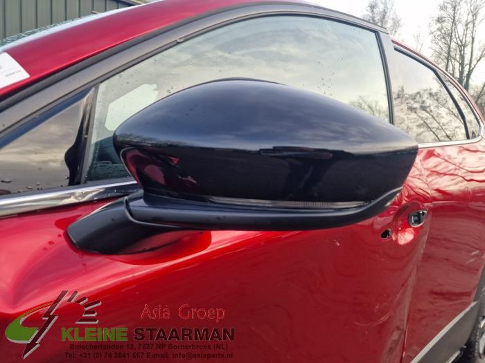 Mazda CX-30 2.0 e-SkyActiv X 186 M Hybrid 16V Skrotfordon (2023, ROOD)