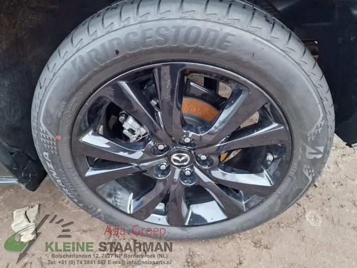 Mazda CX-30 2.0 e-SkyActiv X 186 M Hybrid 16V Skrotfordon (2023, ROOD)