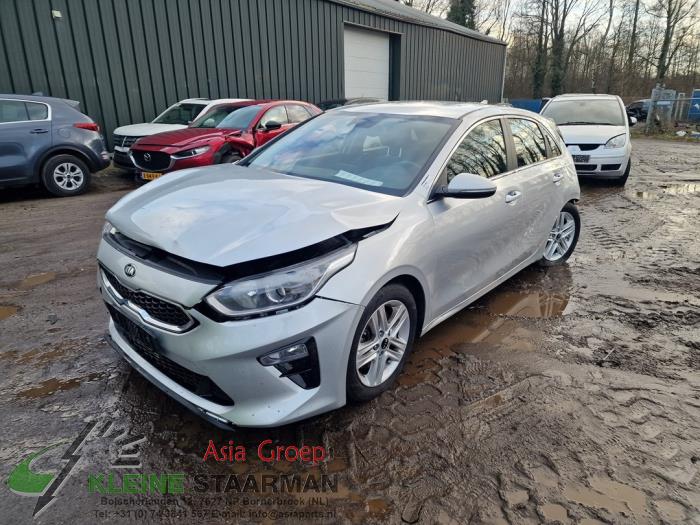 Kia Ceed 1.6 CRDi 16V 115 Salvage vehicle (2019, Gray)