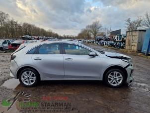 Kia Ceed 1.6 CRDi 16V 115  (Salvage)