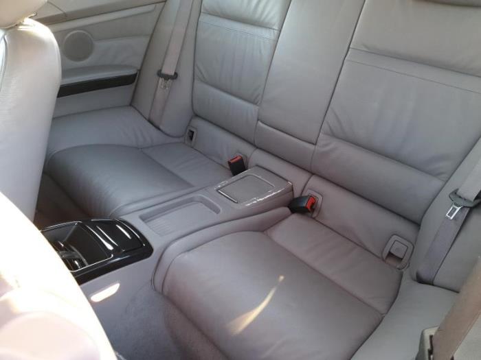 BMW 3 serie 325i Sloopvoertuig (2007, Zwart)