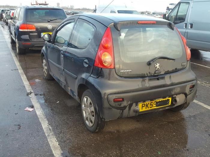 Peugeot 107 1.0 12V Sloopvoertuig (2010, Zwart)
