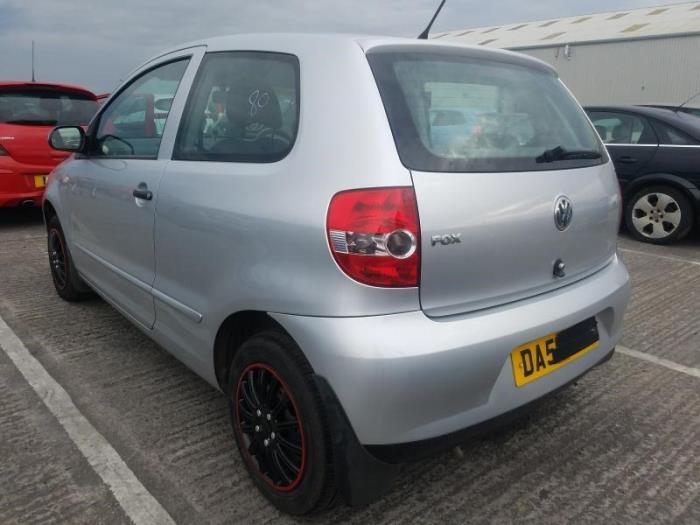 Volkswagen Fox 1.2 Sloopvoertuig (2008, Zilvergrijs)