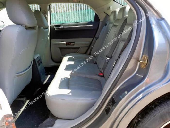 Chrysler 300 C 3.0 CRD V6 24V Sloopvoertuig (2006, Donker, Grijs)