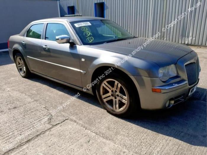 Chrysler 300 C 3.0 CRD V6 24V Sloopvoertuig (2006, Donker, Grijs)