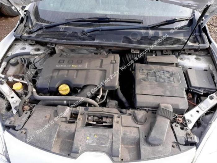 Renault Megane III CC 1.4 16V TCe 130 Skrotfordon (2011, WIT)
