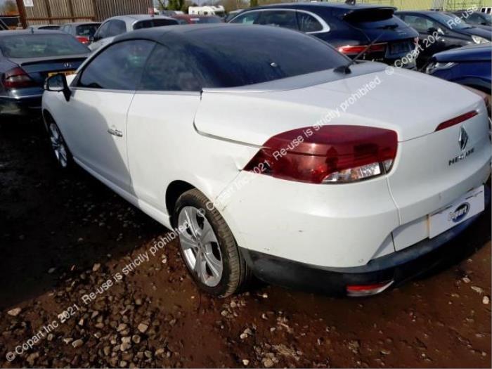 Renault Megane III CC 1.4 16V TCe 130 Skrotfordon (2011, WIT)