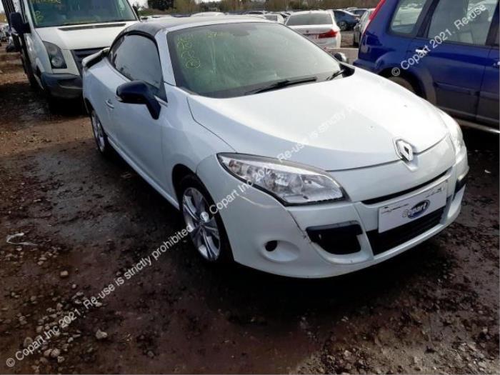 Renault Megane III CC 1.4 16V TCe 130 Skrotfordon (2011, WIT)
