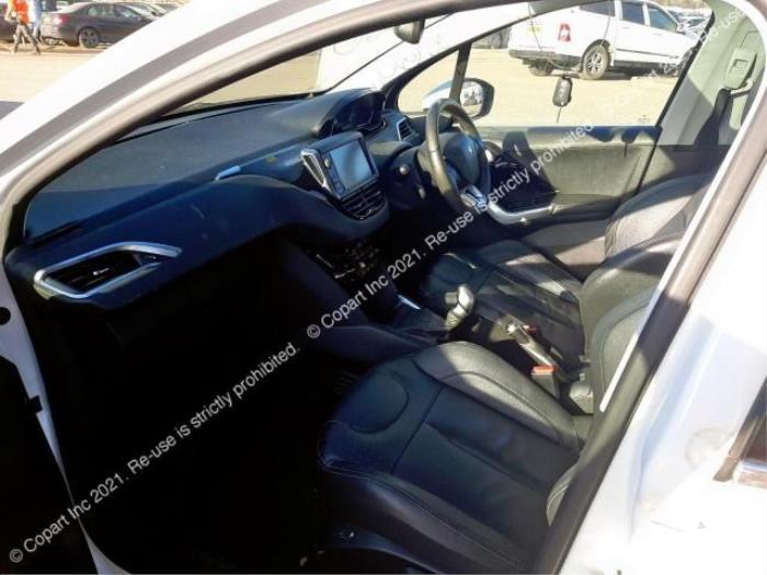 Peugeot 208 I 1.2 Vti 12V PureTech 82 Sloopvoertuig (2012, Wit)