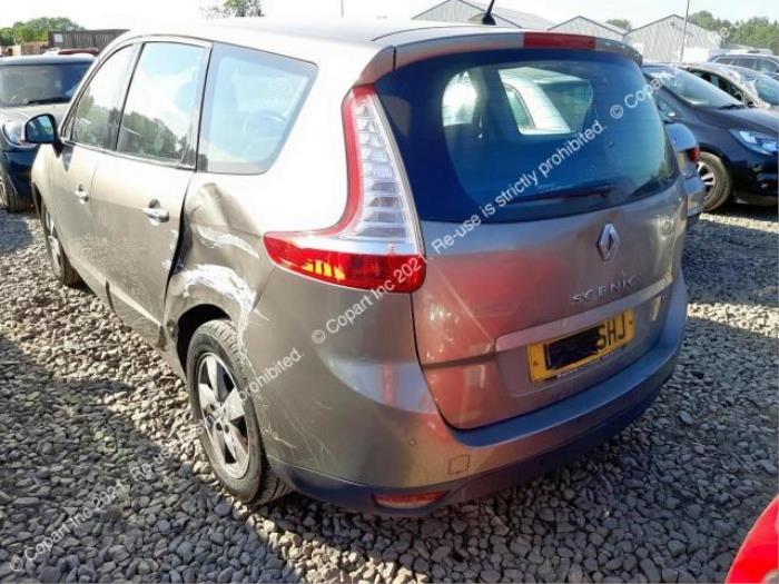 Renault Grand Scénic III 1.4 16V TCe 130 Sloopvoertuig (2010, Beige)