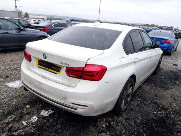 BMW 3 serie 318i 1.5 TwinPower Turbo 12V Sloopvoertuig (2016, Wit)
