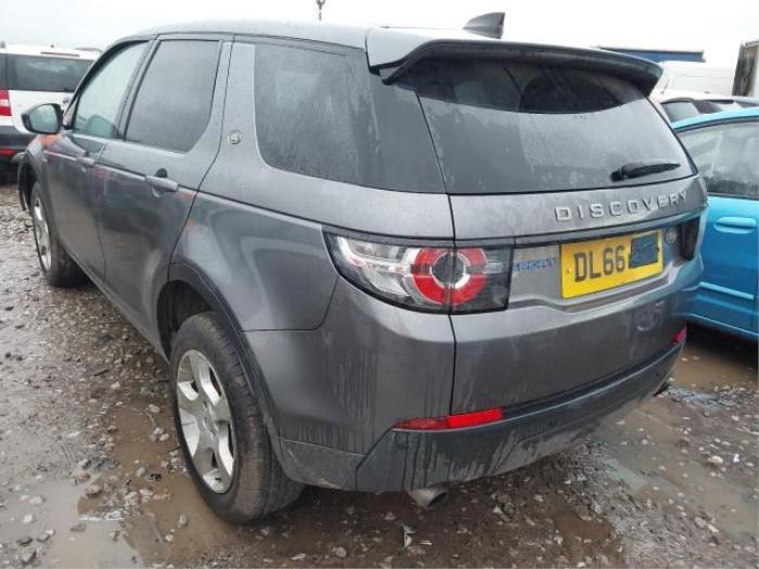 Landrover Discovery Samochód złomowany (2017, Srebrnoszary)