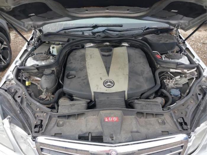 Mercedes E E-350 BlueTec V6 24V Skrotfordon (2009, LICHT ZILVERGRIJS)