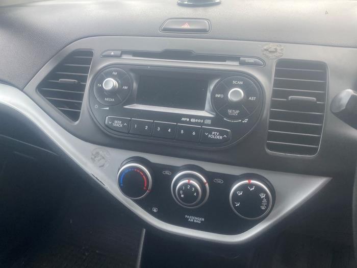 Kia Picanto 1.0 12V Sloopvoertuig (2011, Blauw)