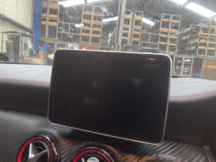 Mercedes A 2.0 A-250 Turbo 16V Skrotfordon (2016, 650 (CALCIETWIT - UNILAK))