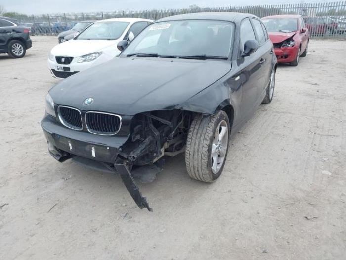 BMW 1 serie 116i 2.0 16V Corporate Lease Sloopvoertuig (2009, Blank)