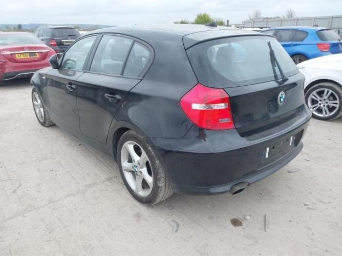 BMW 1 serie 116i 2.0 16V Corporate Lease Sloopvoertuig (2009, Blank)