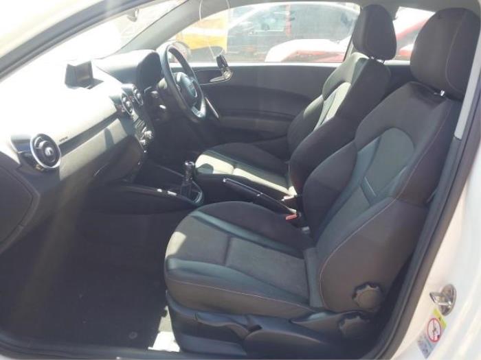 Audi A1 Sportback 1.4 TFSI 16V 122 Sloopvoertuig (2013, Wit)