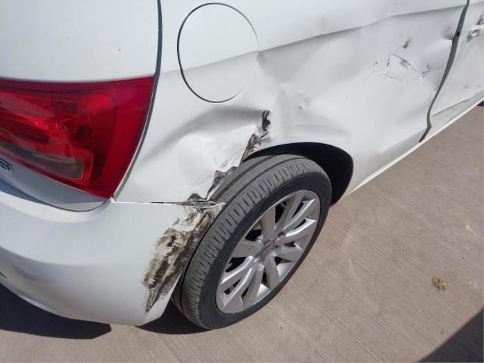 Audi A1 Sportback 1.4 TFSI 16V 122 Sloopvoertuig (2013, Wit)