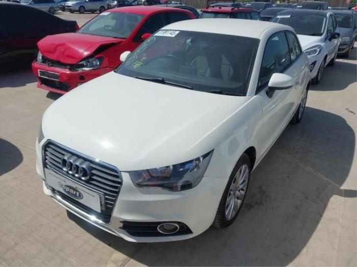 Audi A1 Sportback 1.4 TFSI 16V 122 Sloopvoertuig (2013, Wit)