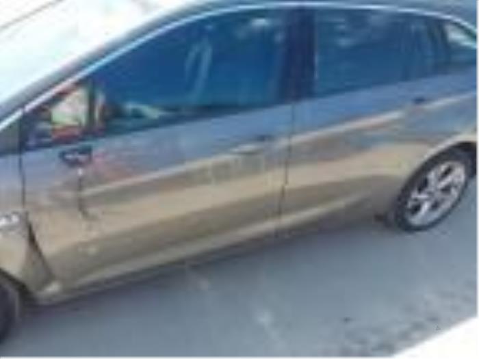 Opel Astra K Sports Tourer 1.0 Turbo 12V Sloopvoertuig (2016, Moondust, Moonmist, Muisgrijs, Zilvergrijs)