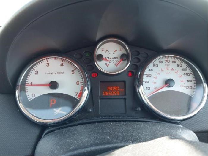 Peugeot 207/207+ 1.6 16V VTRi Sloopvoertuig (2010, Zwart, Saffierzwart)