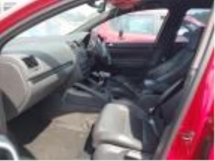 Volkswagen Golf V 2.0 TFSI GTI 16V Skrotfordon (2004, ROOD ROO RO)