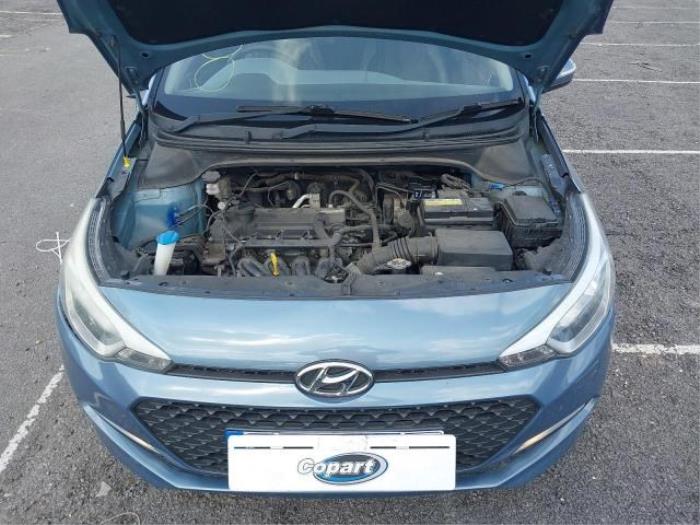 Hyundai i20 1.2i 16V Sloopvoertuig (2015, Blauw)