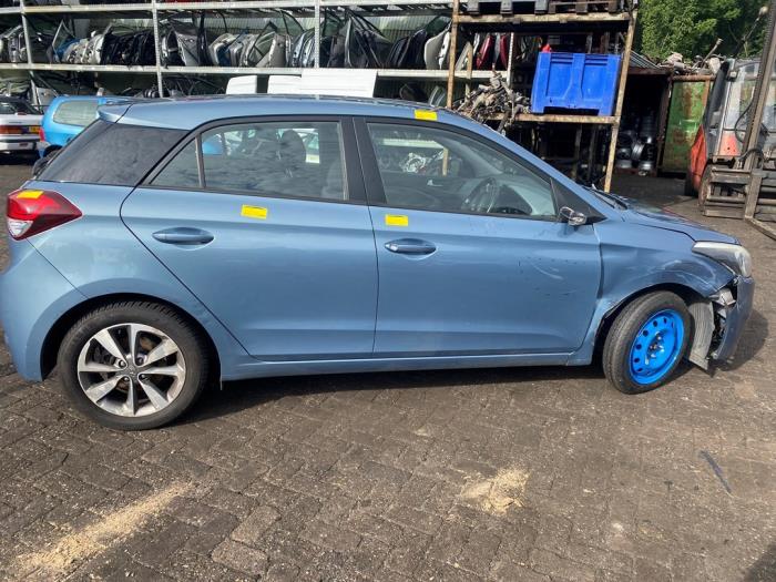 Hyundai i20 1.2i 16V Sloopvoertuig (2015, Blauw)