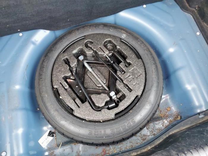 Hyundai i30 1.4 16V Sloopvoertuig (2014, Blauw)