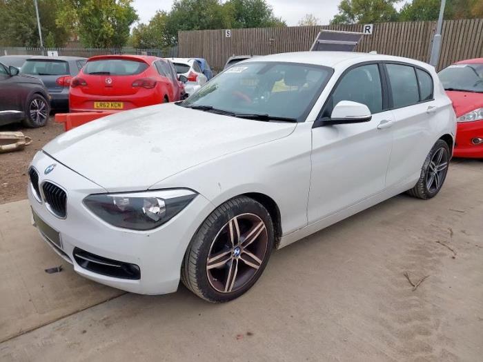 BMW 1 serie 116i 1.6 16V Sloopvoertuig (2014, Wit)