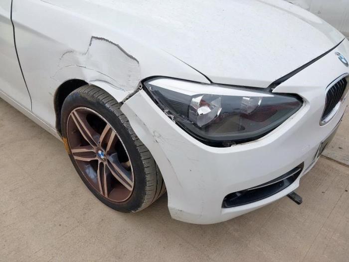 BMW 1 serie 116i 1.6 16V Sloopvoertuig (2014, Wit)