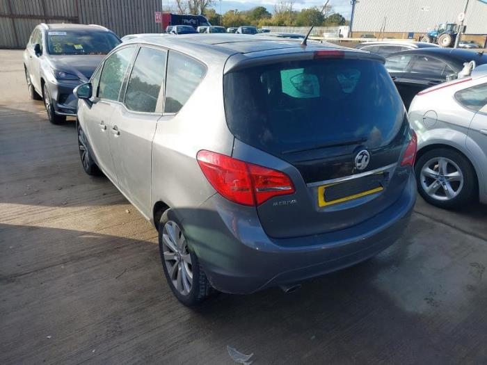 Opel Meriva 1.4 Turbo 16V Ecotec Skrotfordon (2015, DONKER GRIJS)