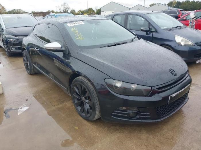 Volkswagen Scirocco 2.0 TSI 16V Skrotfordon (2009, ZWART)