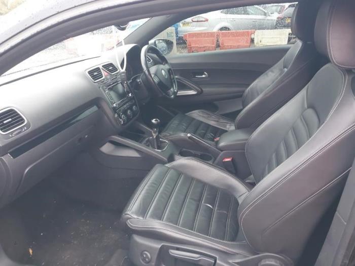 Volkswagen Scirocco 2.0 TSI 16V Skrotfordon (2009, ZWART)