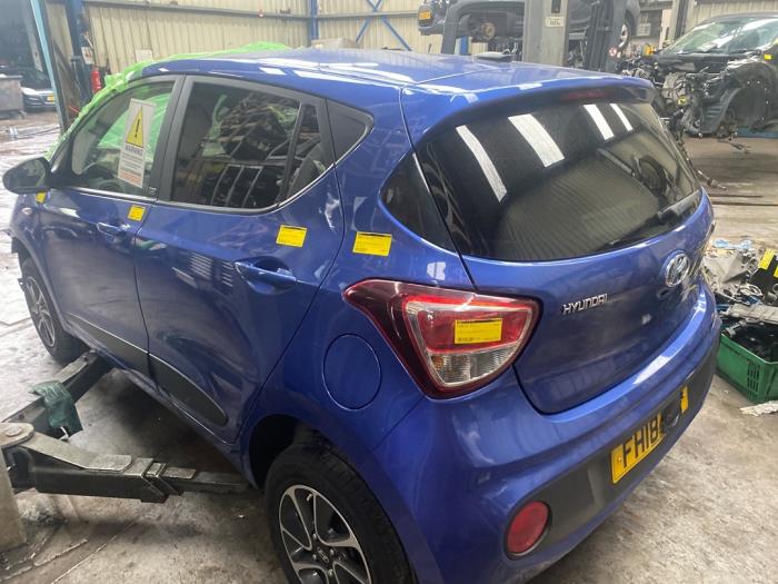 Hyundai i10 1.0 12V Skrotfordon (2018, BLAUW BLAU)
