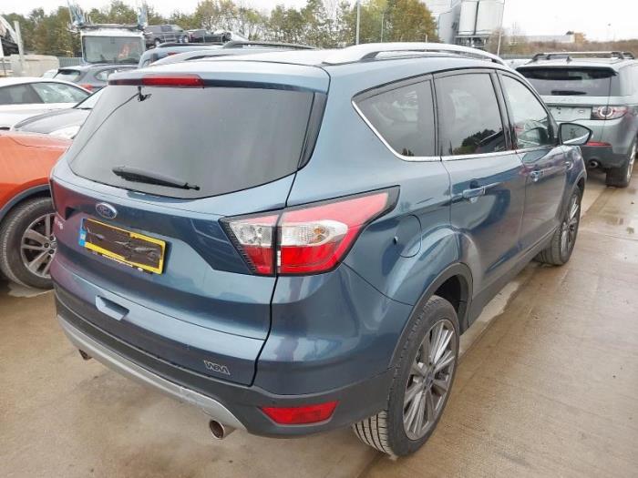 Ford Kuga II 1.5 EcoBoost 16V 150 Van Skrotfordon (2019, BLAUW BLA)