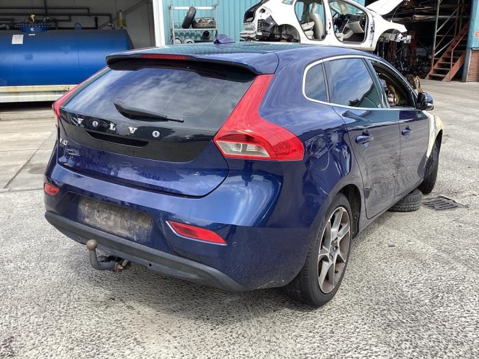 Volvo V40 1.6 D2 Samochód złomowany (2015, Niebieski)