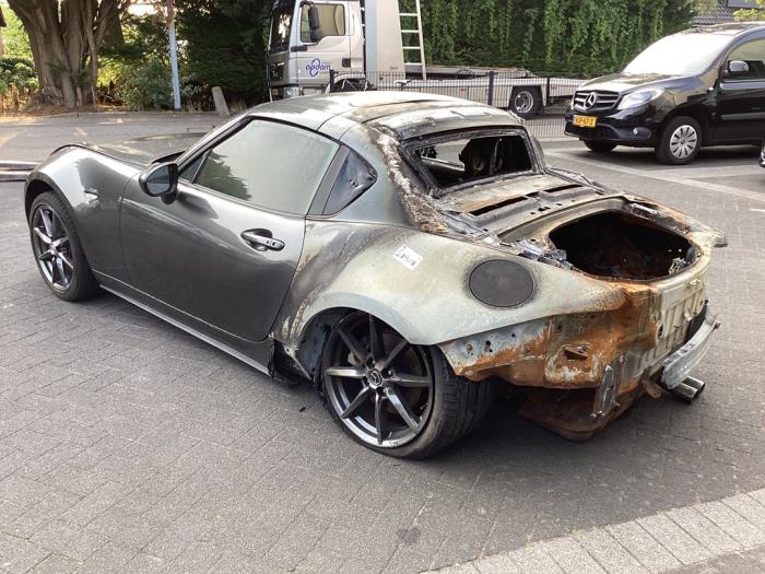 Mazda MX-5 RF 2.0 SkyActiv G-160 16V Skrotfordon (2018, GRIJS)