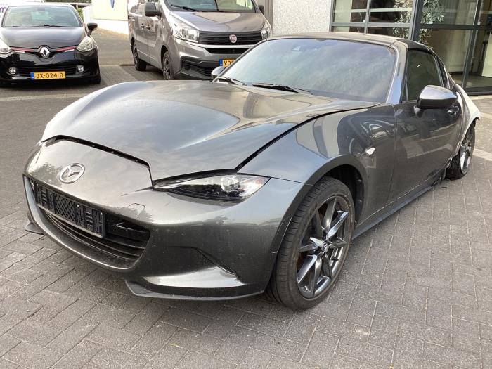 Mazda MX-5 RF 2.0 SkyActiv G-160 16V Skrotfordon (2018, GRIJS)