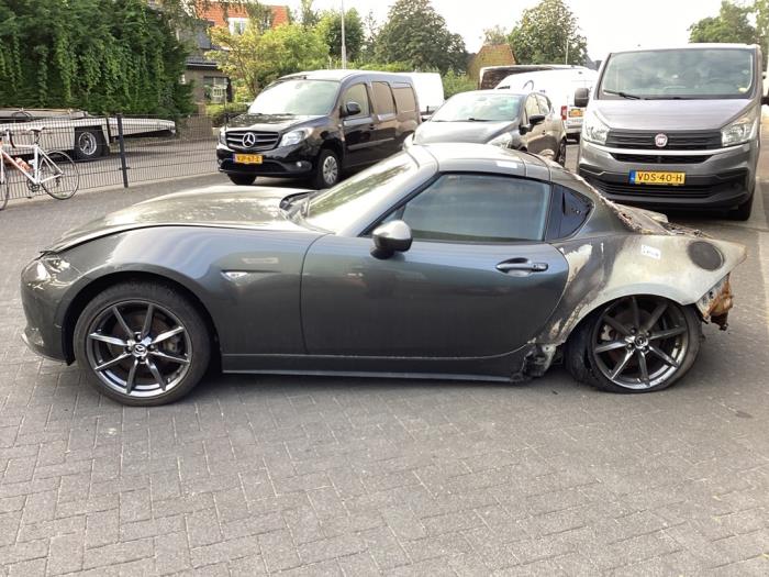Mazda MX-5 RF 2.0 SkyActiv G-160 16V Skrotfordon (2018, GRIJS)