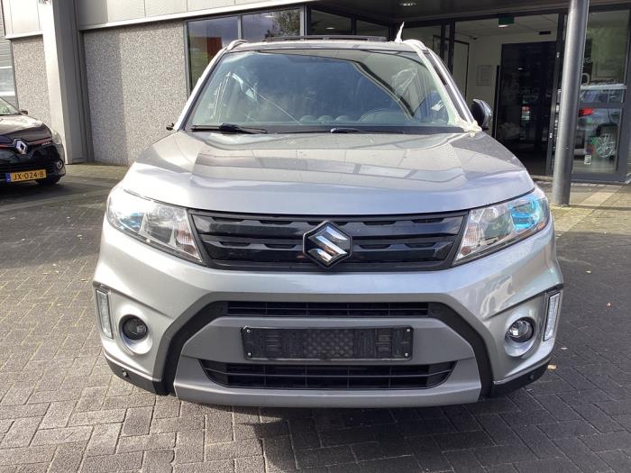 Suzuki Vitara 1.6 16V VVT AllGrip Skrotfordon (2016, GRIJS)