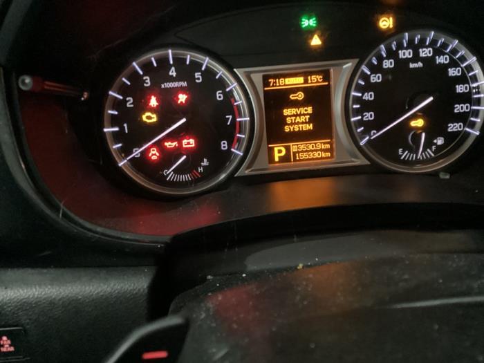 Suzuki Vitara 1.6 16V VVT AllGrip Skrotfordon (2016, GRIJS)