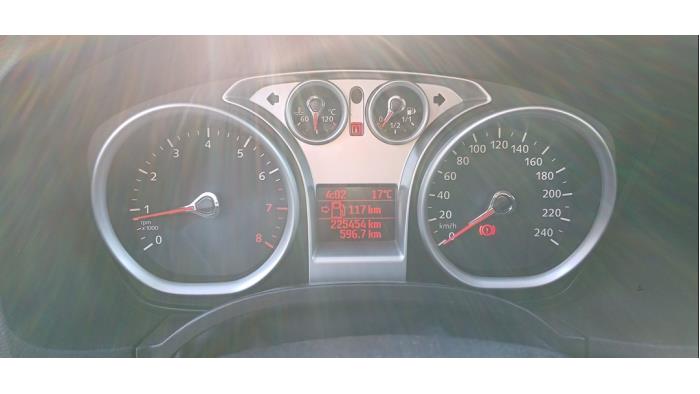 Ford Focus 2 1.6 16V Sloopvoertuig (2008, Grijs)