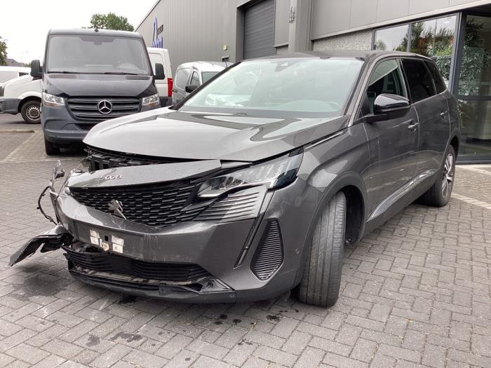 Peugeot 5008 17- Skrotfordon (2022, GRIJS GRIS PLATIUM)