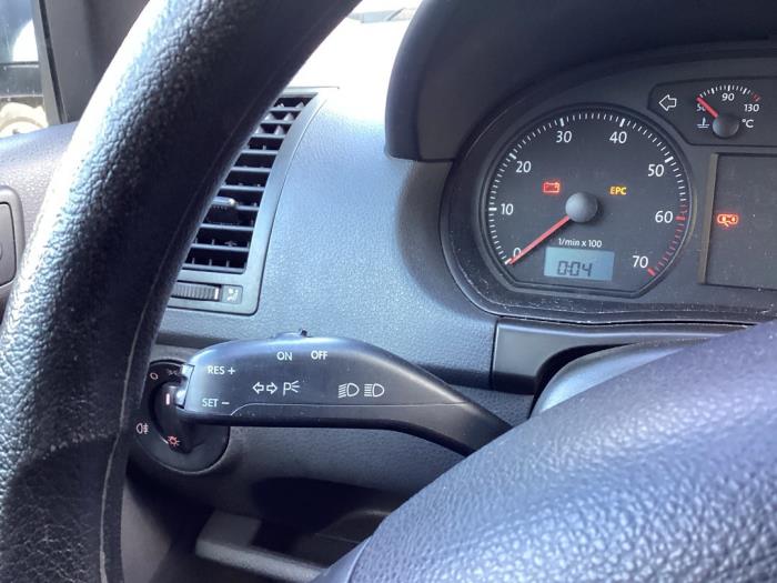 Volkswagen Polo IV 1.4 16V Samochód złomowany (2008, Szary)