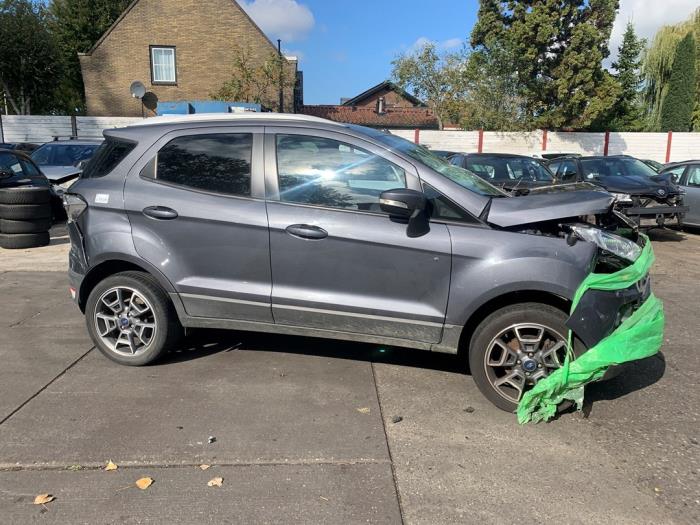 Ford EcoSport 1.0 EcoBoost 12V 125 Samochód złomowany (2015, Szary)